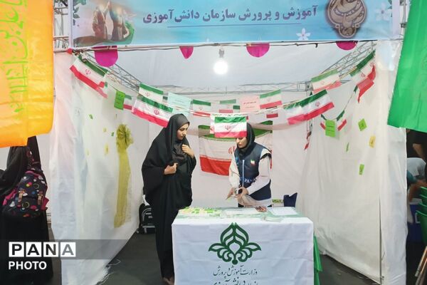 رباط‌کریم غرق در شور غدیر؛ از تجمعات مردمی تا برپایی غرفه‌های فرهنگی