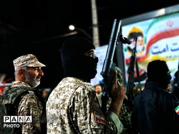 رزمایش جانفدا برای ایران امام رضایی در گلوگاه