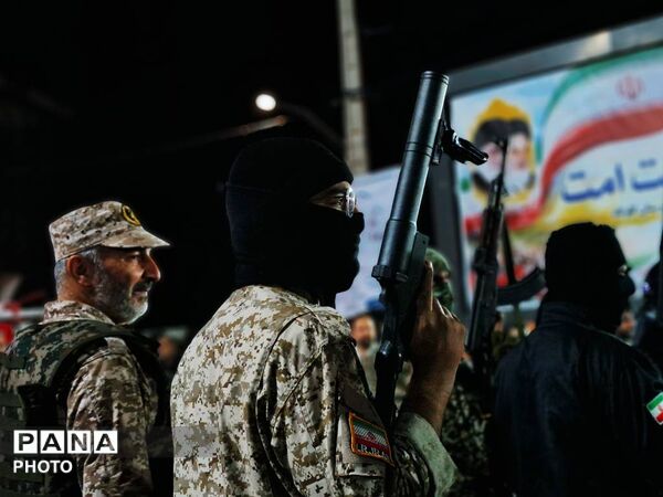 رزمایش جانفدا برای ایران امام رضایی در گلوگاه