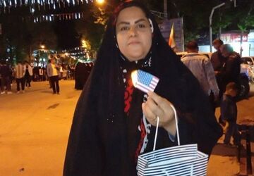 به آتش کشیدن پرچم کشور های متجاوز توسط شهروندان الشتری