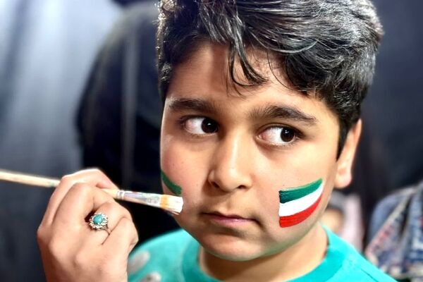 حماسه حضور دهه نودی‌های تفت در سوگ رهبر شهید