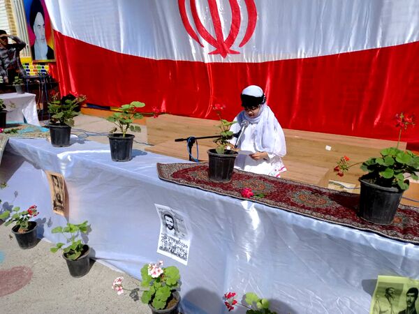 آیین نواختن زنگ سپاس معلم در تربت جام