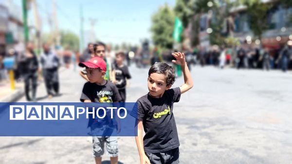 حضور پرشور کودکان و نوجوانان یاسوجی در روز عاشورا 