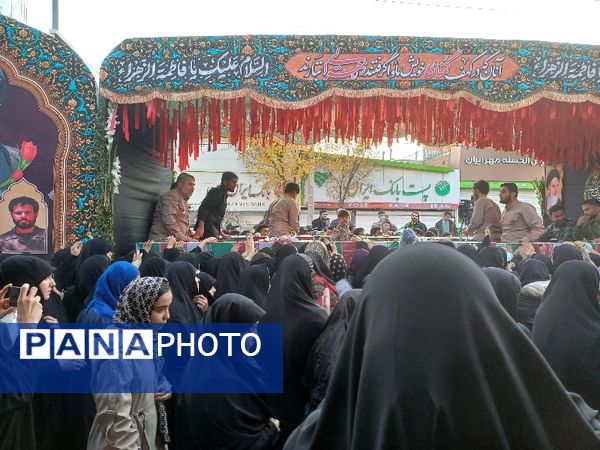 استقبال پرشور مردم از شهدای گمنام در شهرستان شیروان