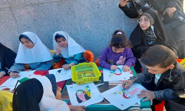 حضور پرشور کودکان آباده در راهپیمایی روز جهانی قدس