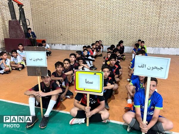 افتتاحیه مسابقات فوتسال جام اقتدار در خاتم 