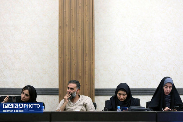 نشست خبری رئیس باشگاه دانش پژوهان جوان 