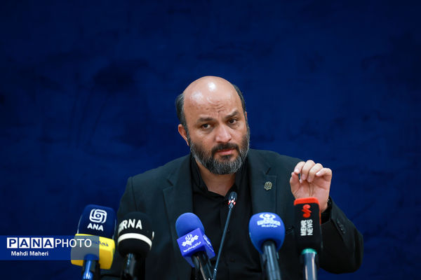  نشست صمیمی رئیس سازمان نوسازی مدارس کشور با اصحاب رسانه