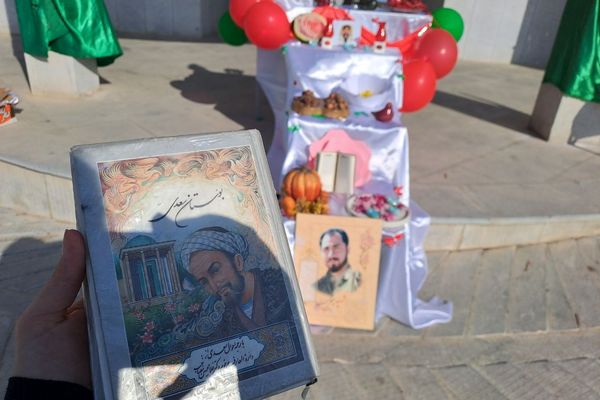 برنامه های شاد و متنوع به مناسبت شب یلدا در مدرسه منتصرین شاهد