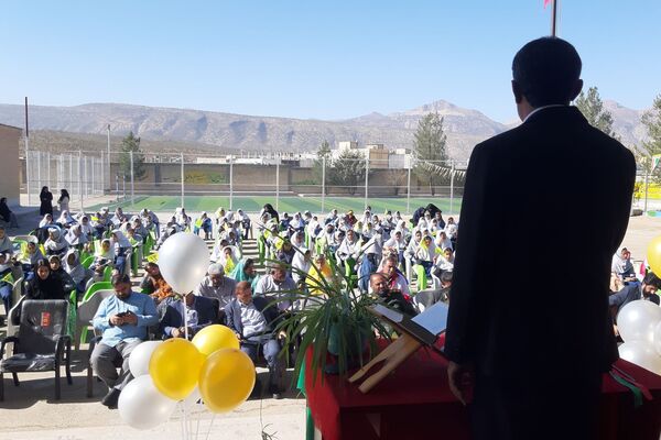 طلوع دانش در حاجی‌آباد لردگان؛ زنگ مهر، سرآغاز فصلی نو برای آینده‌سازان
