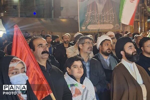 فیروزکوه؛ جلوه‌ای از ایمان و همبستگی