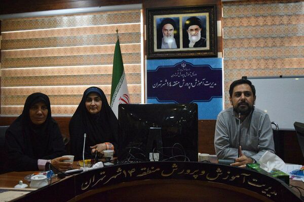 جلسه هماهنگی برگزاری امتحانات نهایی متوسطه اول 