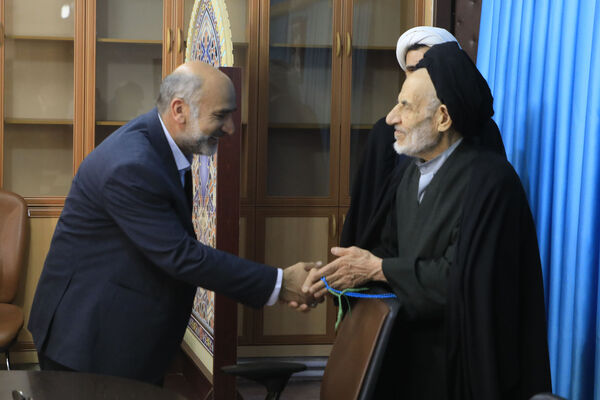 دیدار مدیران آموزش‌ و‌ پرورش خراسان‌جنوبی با نماینده ولی‌فقیه در استان 