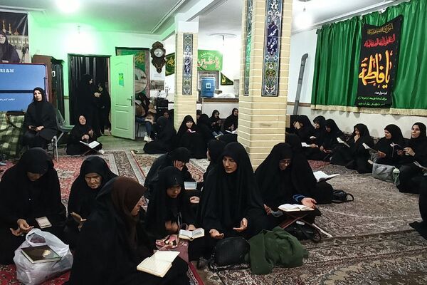 برگزاری مراسم شب قدر در حسینیه بیت الرباب قیامدشت ری 