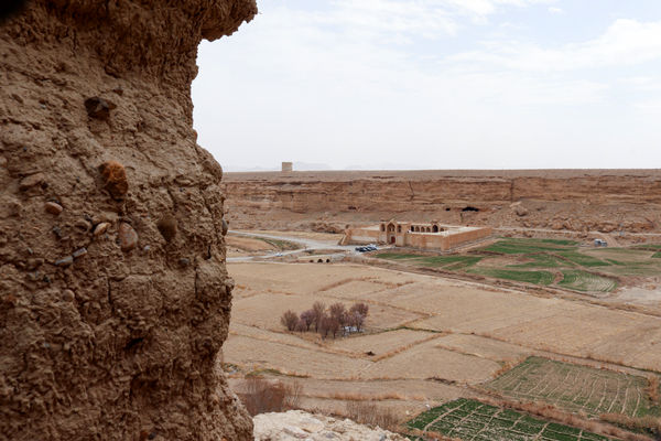 قلعه باستانی ایزدخواست؛ نخستین بنای طبقاتی دنیا