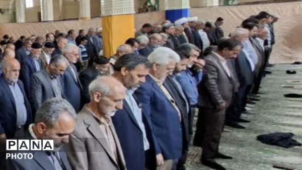 برگزاری باشکوه نماز جمعه فامنین با حضور مردم ولایتمدار 