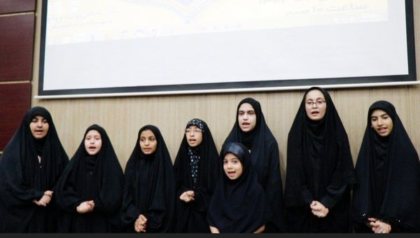 نشست ادبیات آیینی در دلیجان