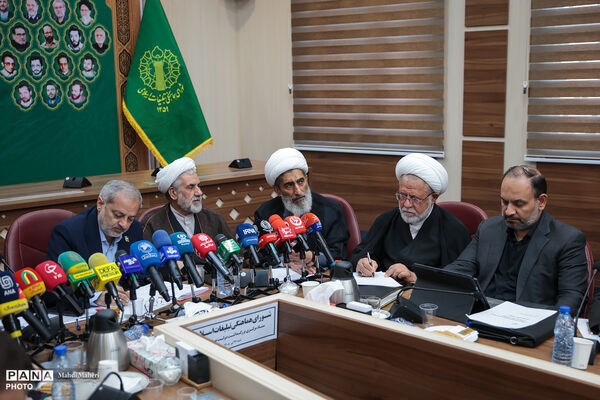  نخستین جلسه ستاد مرکزی بزرگداشت دولتمردان شهید
