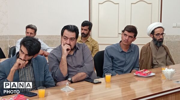 گردهمایی مدیران مدارس شهرستان بن با محوریت پروژه مهر و بازگشایی مدارس