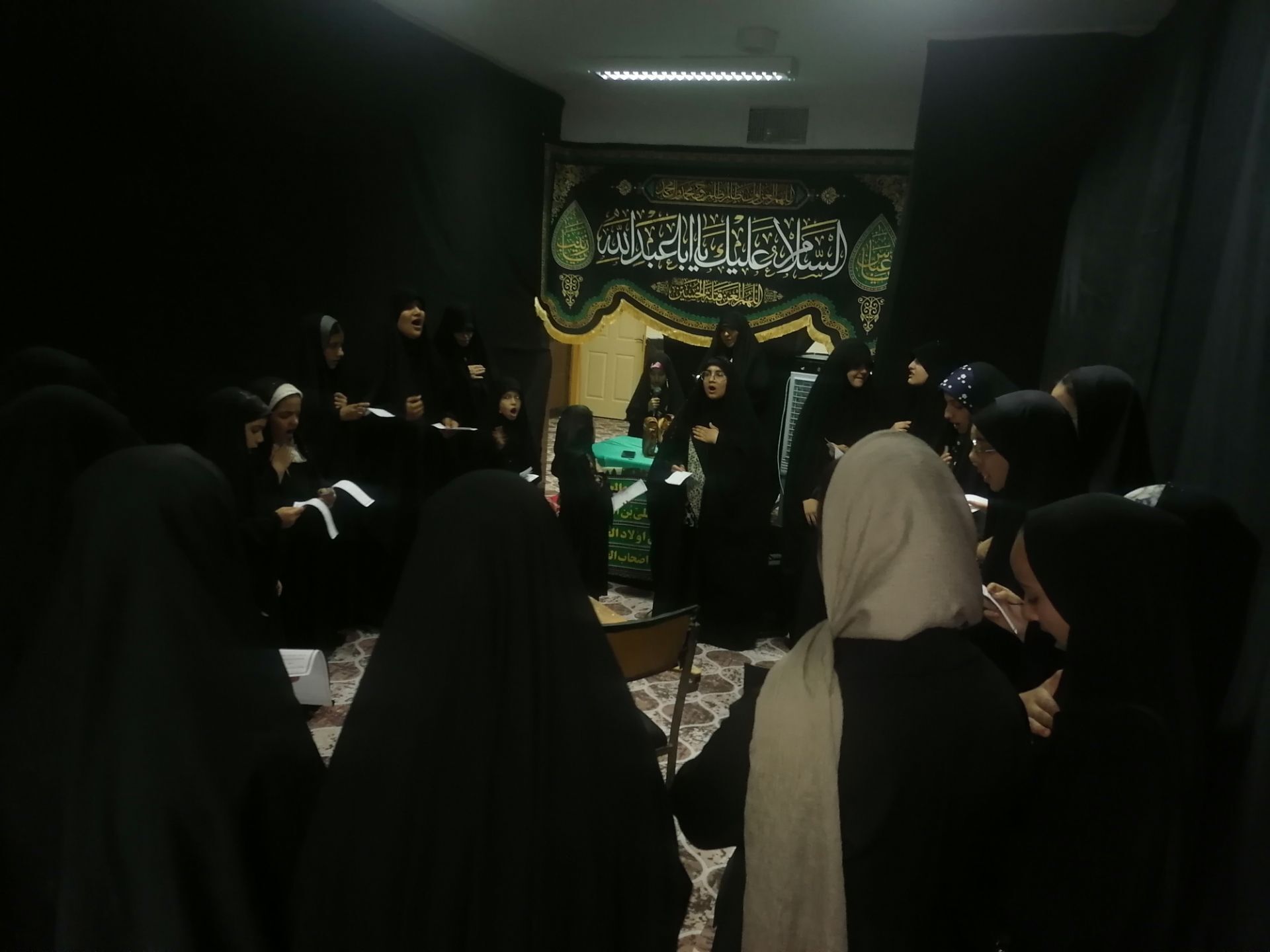 مراسم هفتمین شب عزاداری اباعبدالله الحسین در کانون عاطفه کاشمر