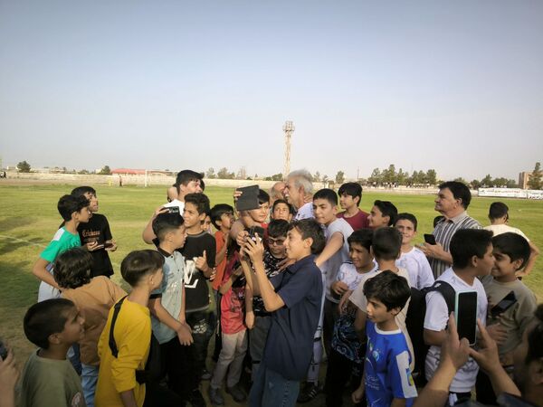 دیدار دوستانه پیشکسوتان تیم‌های ملی پرسپولیس و استقلال تهران با پیشکسوتان فوتبال گناباد و بجستان