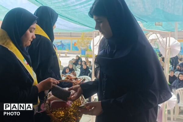 جشن جوانه ها در دبیرستان مهر نیشابور