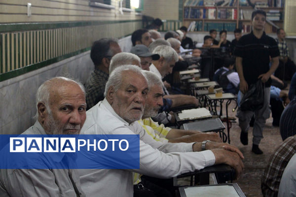 یادواره 50 شهید کوی رهبر قم