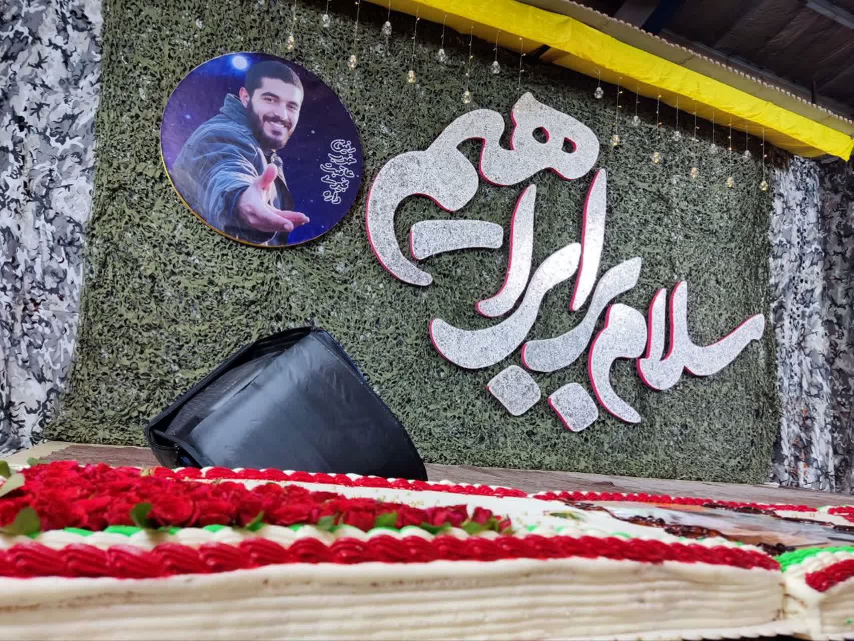 اجتماع دانش‌آموزی به‌مناسبت ولادت شهیدابراهیم هادی در یزد