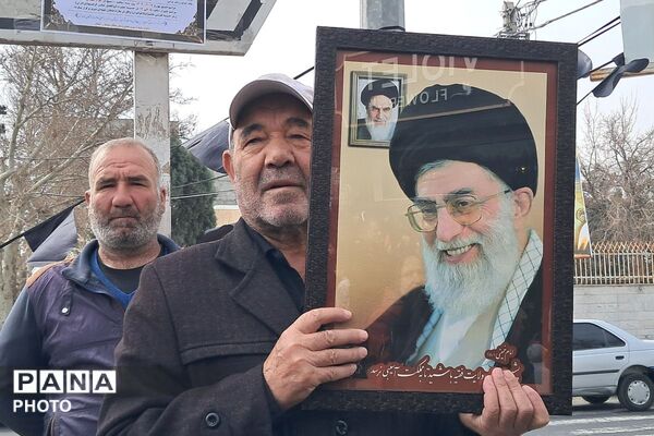 تشییع پیکر مطهر شهدای وطن در گلزار شهدای شهرستان ملارد