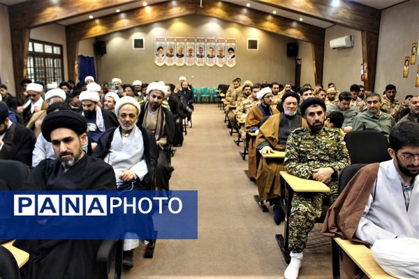 تجلیل از خادمان و فرهنگ‌یاران نماز در قم