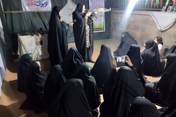 از دلِ تجمعات، شکوفه‌های آگاهی: دخترانِ ایران در مسیرِ توانمندی