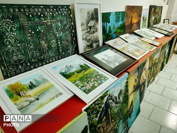 جشنواره‌های فرهنگی هنری «امید فردا» و «پرسش مهر» در کرج