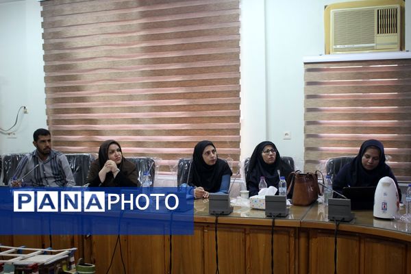 دوره آموزشی مدرسین میانی (نماد) در هرمزگان