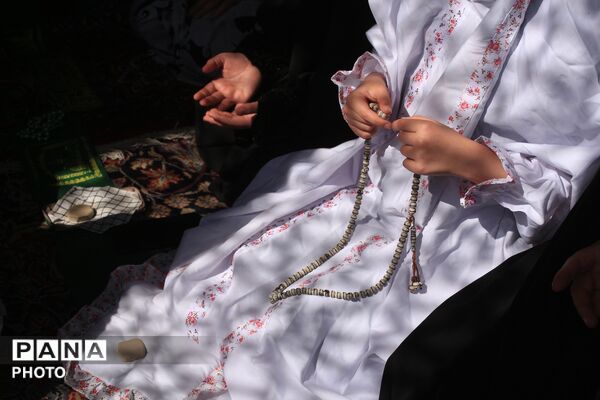 نماز جمعه بهارستان
