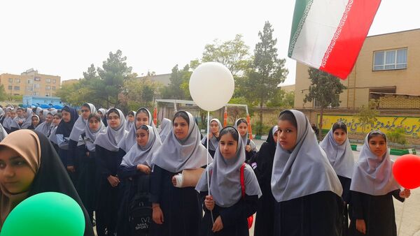 آیین بازگشایی مدارس در دبیرستان نورالهدی 