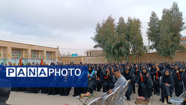 جشنواره لباس و غذاهای محلی در شهر قنوات 