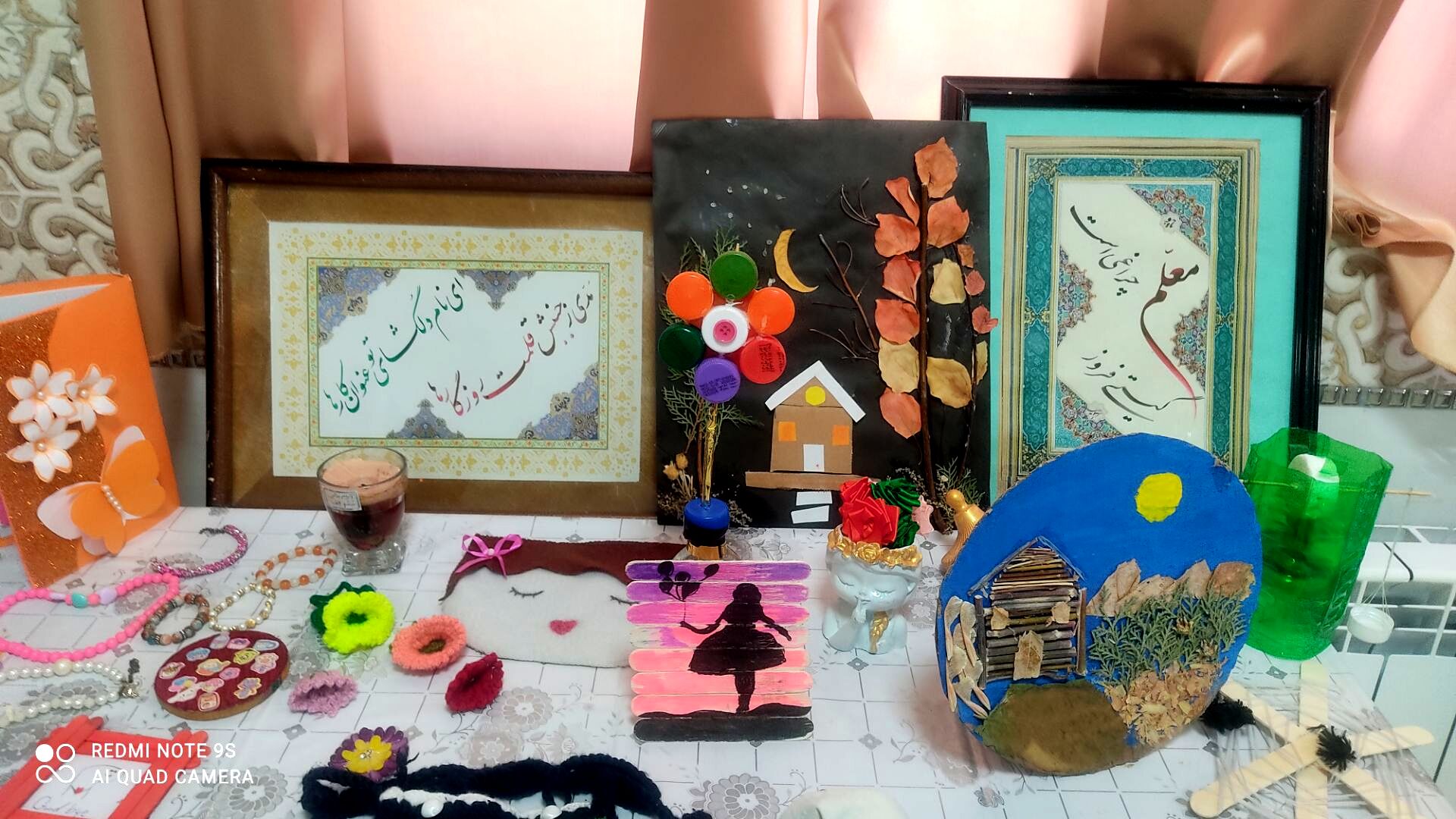 نمایشگاه صنایع دستی در دبستان احمدی مقدم چلیچه