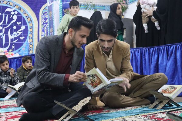 برنامه قرآنی «رواق» میزبان محفلی قرآنی