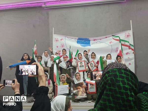 دانش آموزان لالجین بیتاب میناب شدند