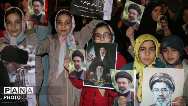 دهه نودی‌ها هم به میدان آمدند