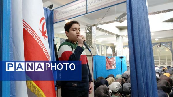 نماز جمعه؛ صحنه نمایش وحدت و ایمان مردم بن