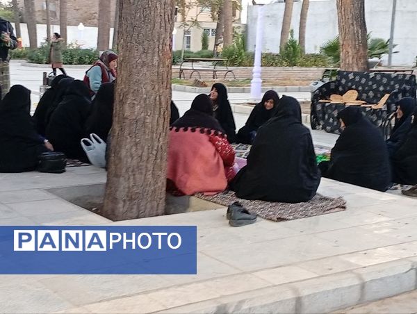 برگزاری ختم صلوات در پارک بانوان قائم شهرستان کاشمر