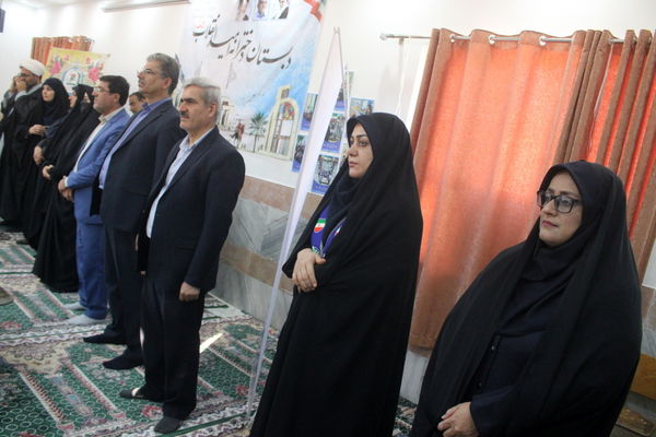 سپاس مربی در دبستان امید انقلاب بوشهر