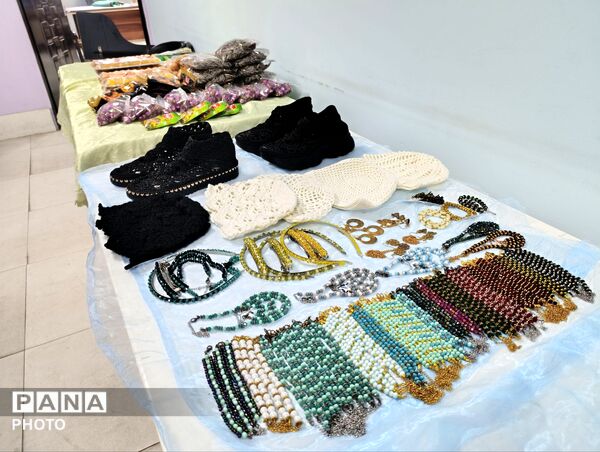 نمایشگاه صنایع دستی در فرهنگسرای شهروند 