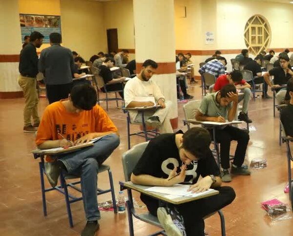 دومین روز کنکور سراسری در قم