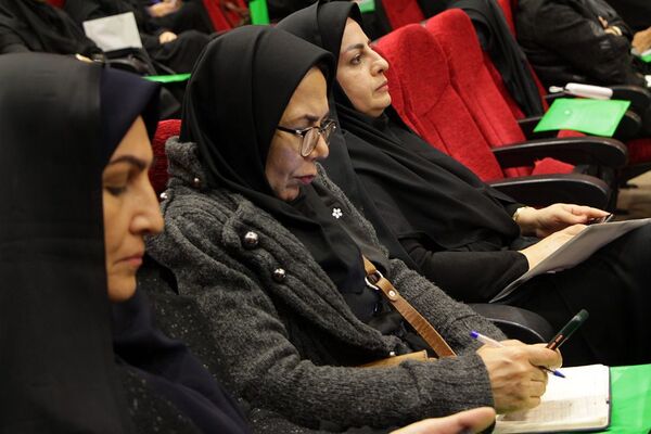 برگزاری جلسه قطبی مدیران مدارس شهرستان‌های استان تهران در بهارستان‌2