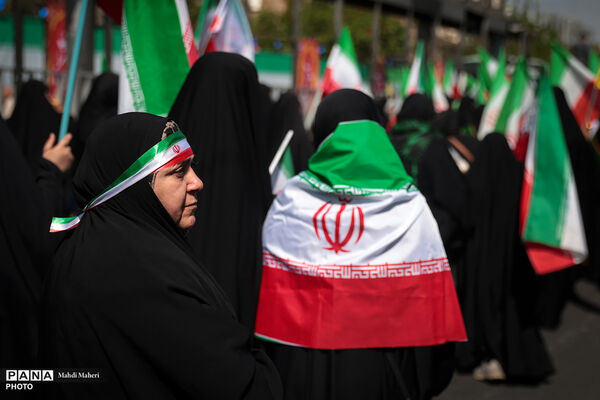 رزمایش بزرگ «دختران جان‌فدای ایران» - 3