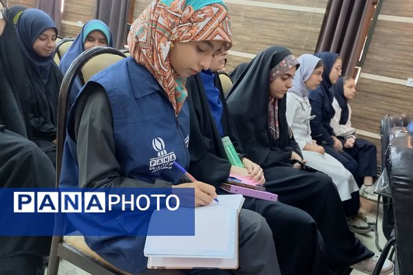 برگزاری جلسه توانمندسازی‌ دانش‌آموزخبرنگاران‌پانا‌ اسلامشهر