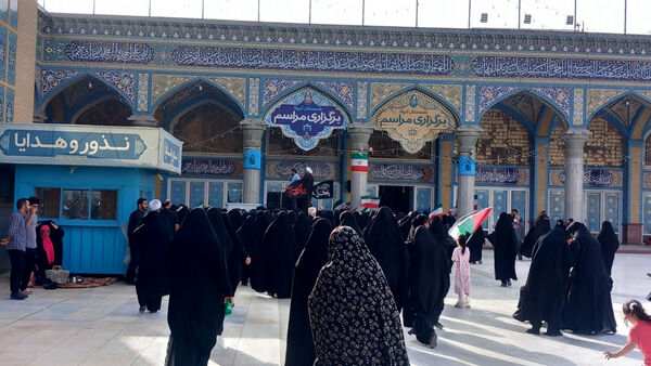 خاکسپاری شهید «اسماعیل شاکری» در مسجد جمکران