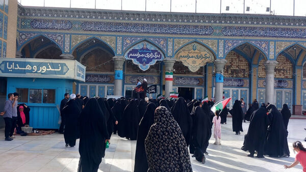 خاکسپاری شهید «اسماعیل شاکری» در مسجد جمکران